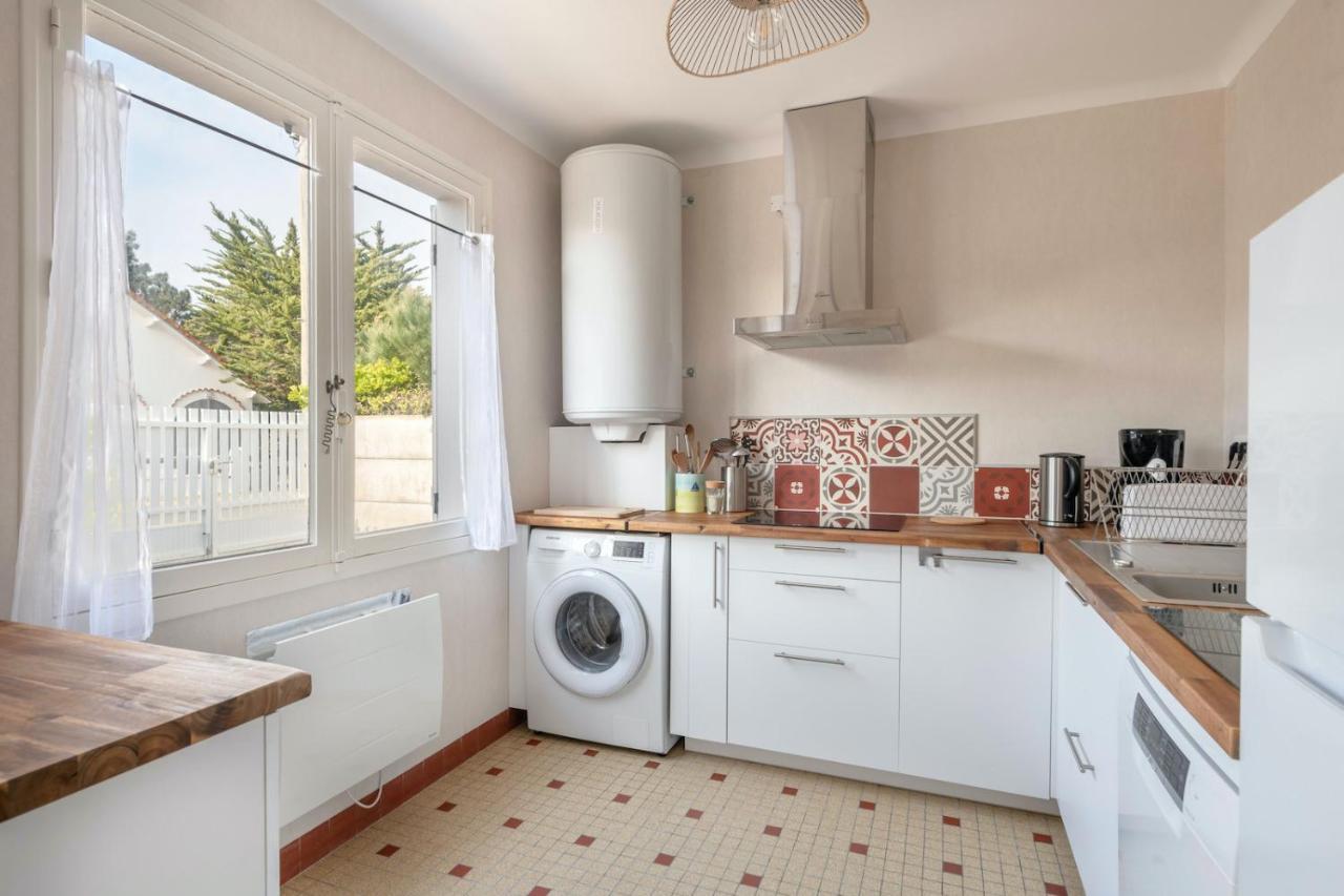 Belle maison avec jardin à 160 m de la Grande Plage de Tharon Saint-Michel-Chef-Chef Esterno foto